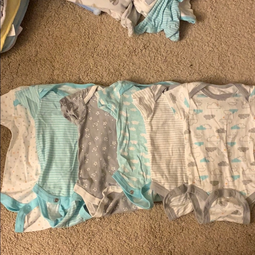 T shirt onesies